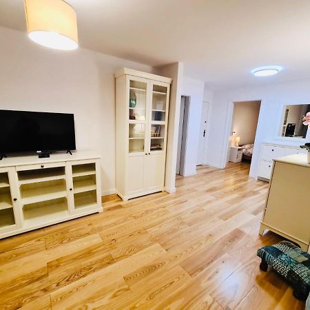 Mountain View 2-Double Bedroom Apartment Jelenia Gora Bagian luar foto