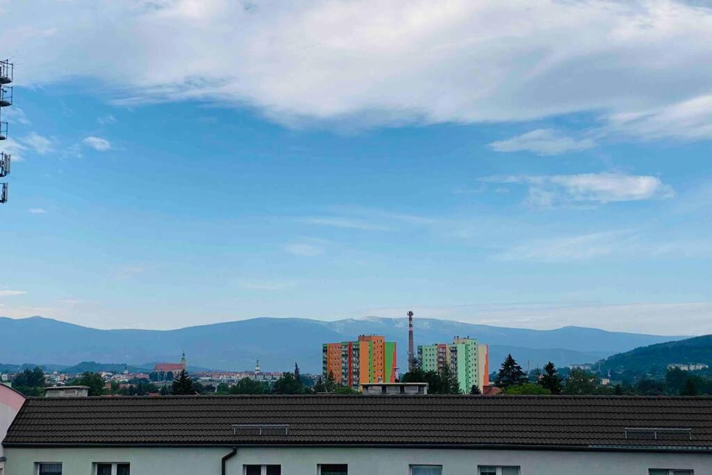 Mountain View 2-Double Bedroom Apartment Jelenia Gora Bagian luar foto