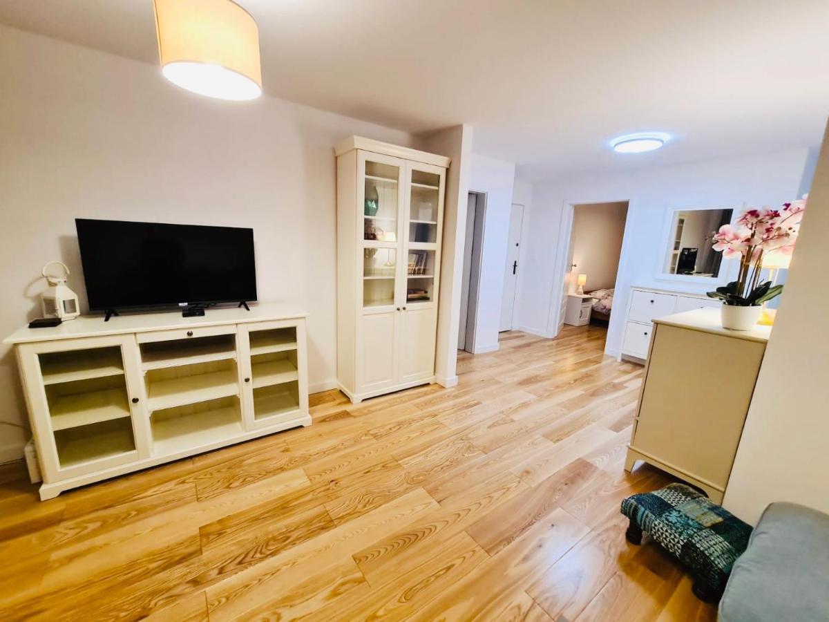 Mountain View 2-Double Bedroom Apartment Jelenia Gora Bagian luar foto