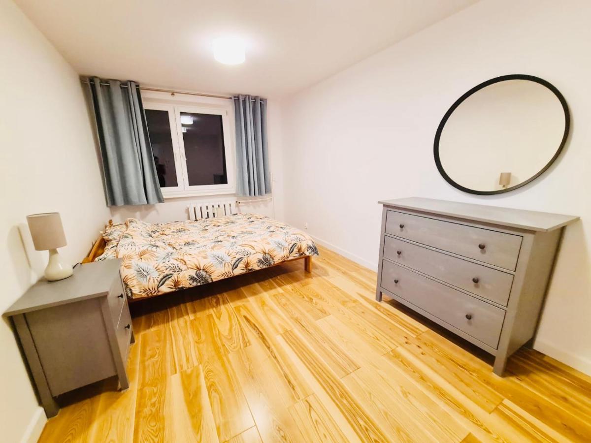 Mountain View 2-Double Bedroom Apartment Jelenia Gora Bagian luar foto